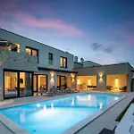 Holiday home Primavera